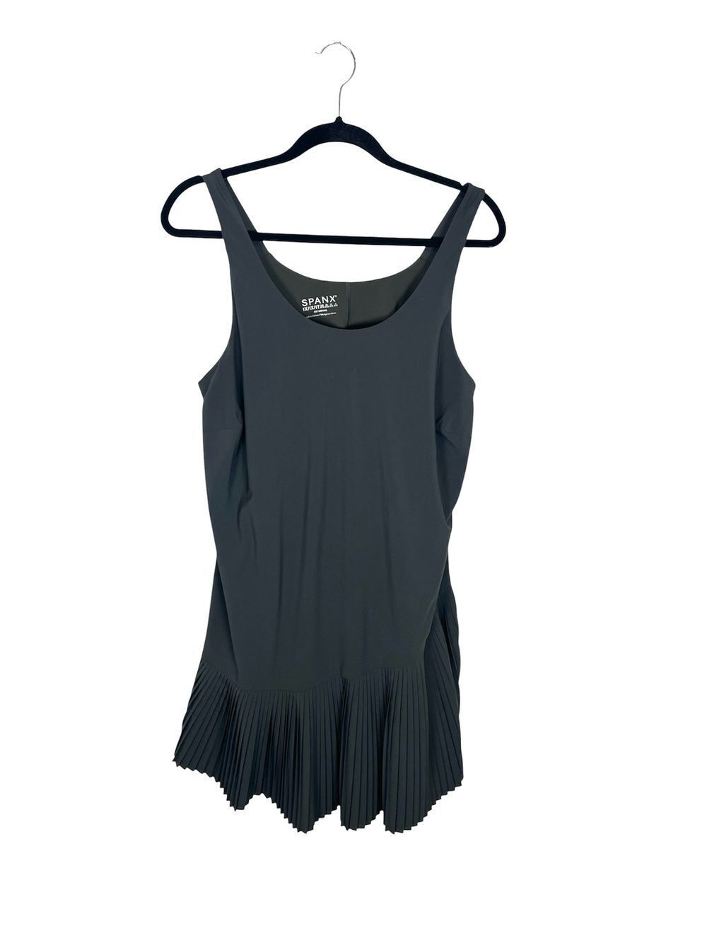 Spanx women’s gray get moving active tank dress pleated skirt  1X